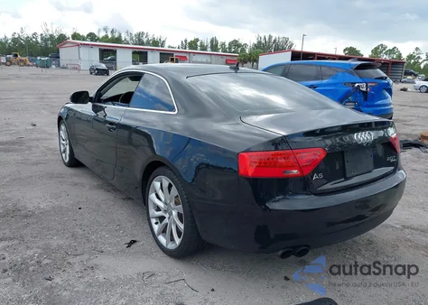 2014 Audi A5 2.0T Premium из США, поврежденный, VIN WAULFAFR0EA002157